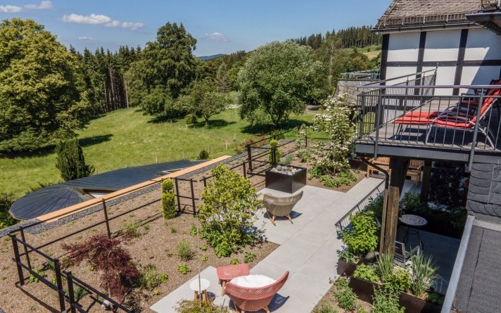 Gesamtansicht des Dachgartens vom Hotel Jagdhaus Wiese im Sauerland