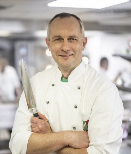 Chef Clemens Manthey in the hotel kitchen