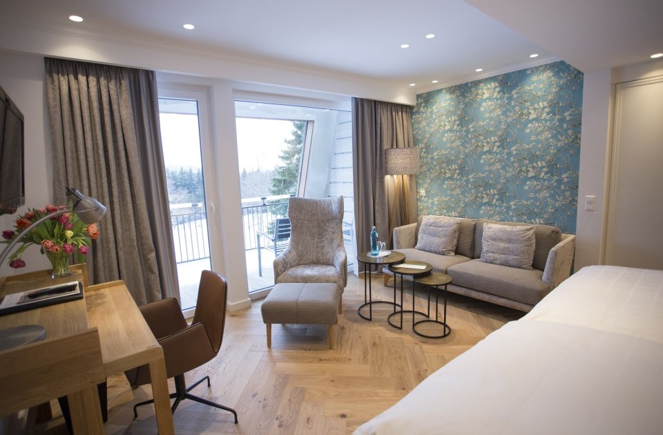 Exclusiv und geräumig sind die Doppelzimmer im Hotel Jagdhaus Wiese im Sauerland